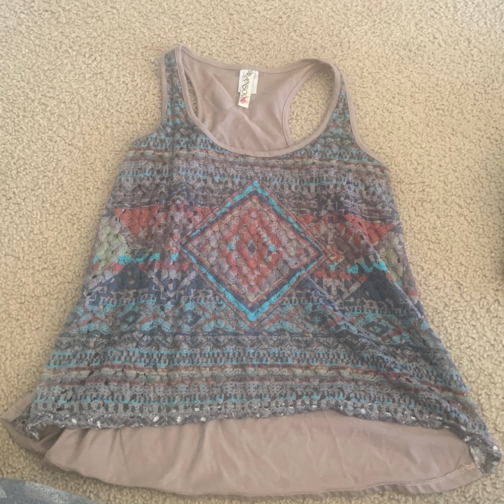 Size large women’s tank new